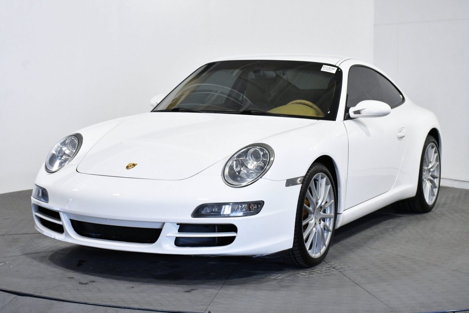 Carrera White! 62K-Mile Porsche 997 6sp - FirstFlatSix